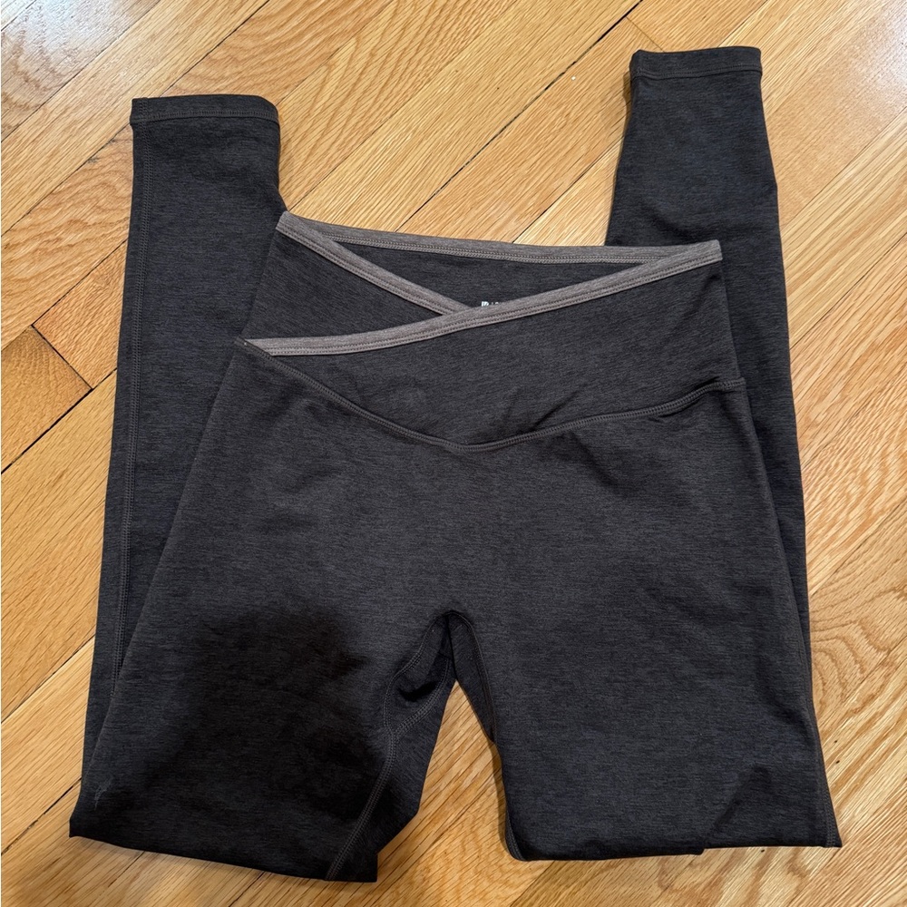 Buffbunny Dream Heather Contrast Legging Medium in Cold Brew/Grounds